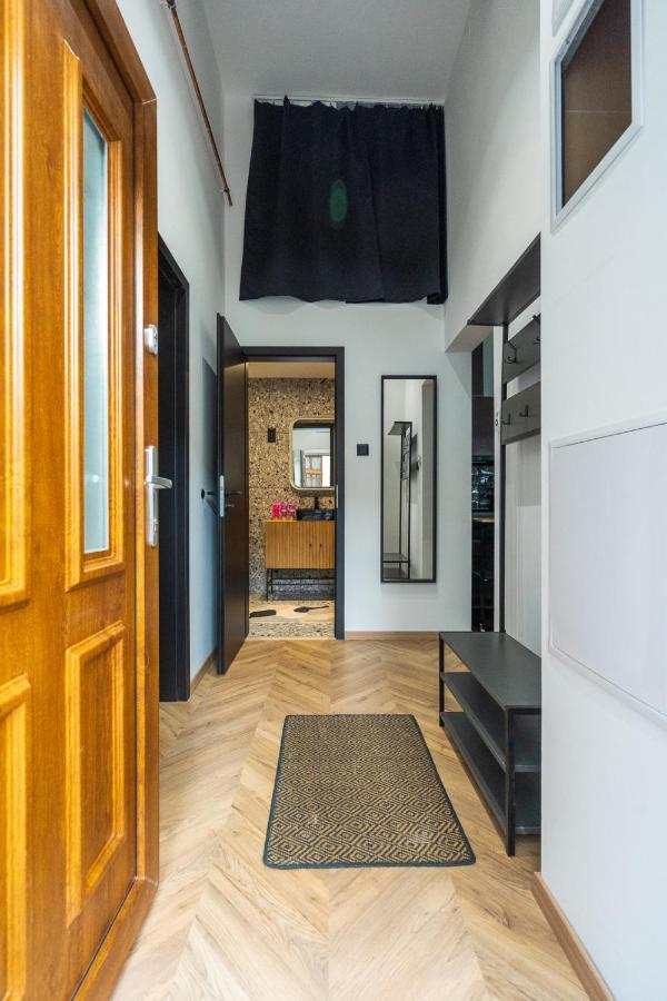 Luxury Peaceful Apartment By The St Stephen'S Basilica Budapest Eksteriør billede